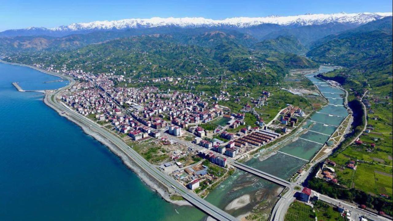 Güneysu İçme Suyu Projesi'nde İlk Kazma Vuruldu